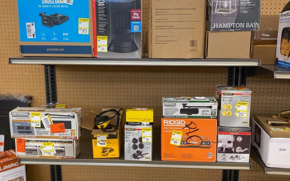 $5 Gold Diggers storefront