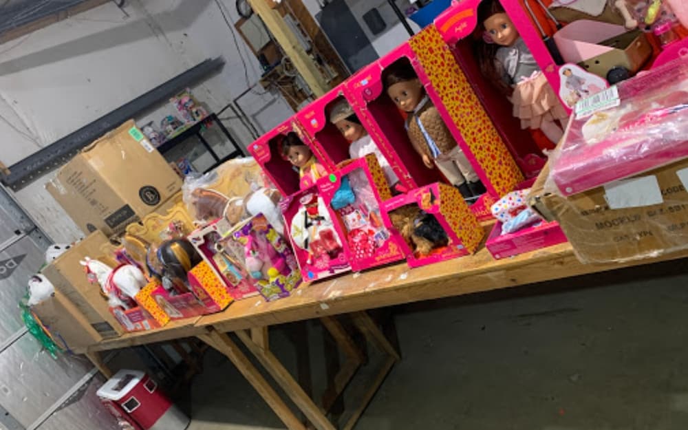 Amazing Prime Outlet storefront