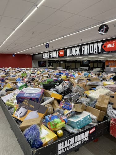 Black Friday Deals storefront