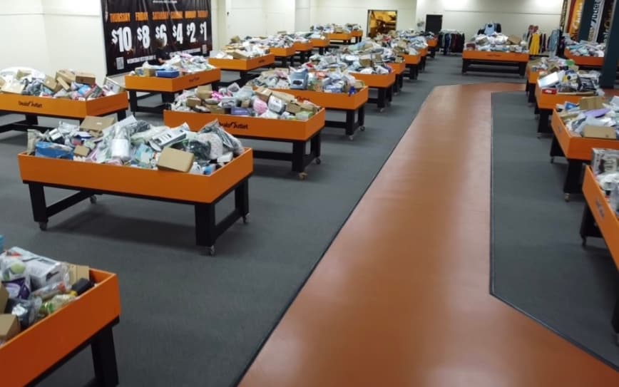 Friendly Bin Store storefront