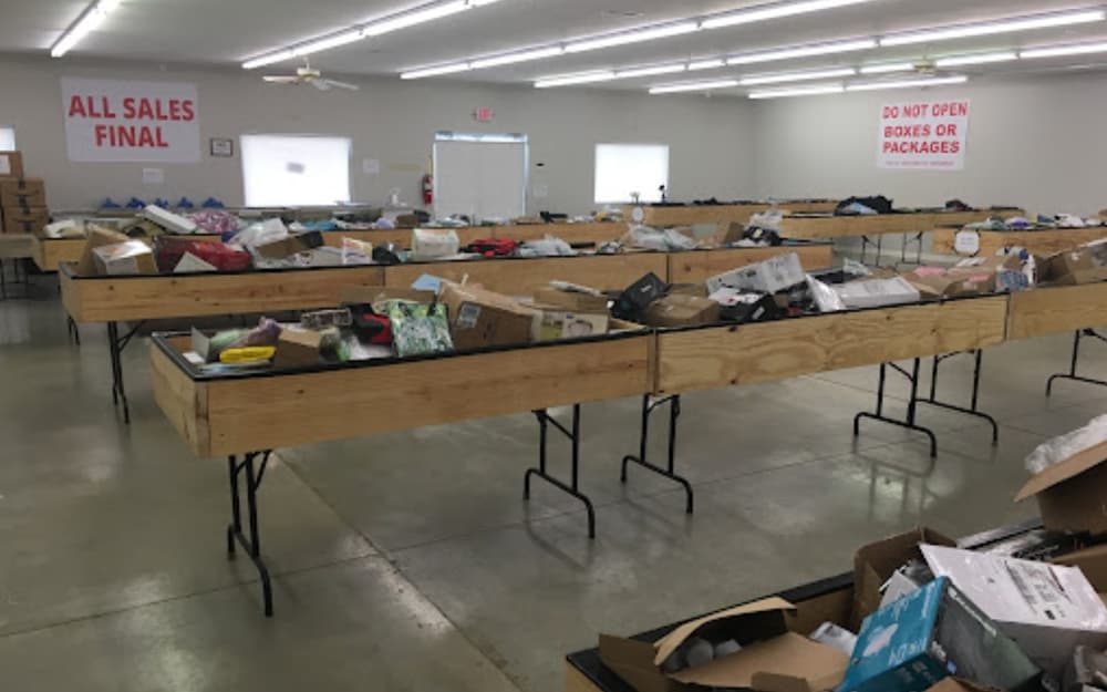 Amazon Bin Stores in Illinois | Liquidation Stores Near Me | The Bin Finder