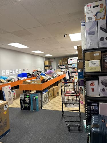 BLACK FRIDAY BIN STORE storefront