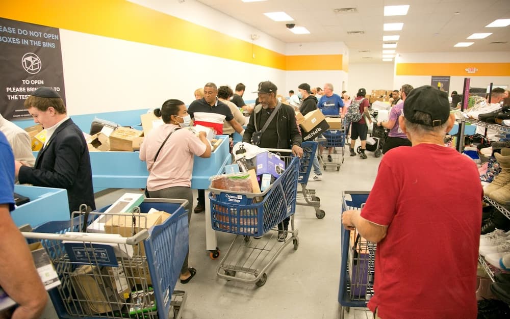 Prime Bins storefront