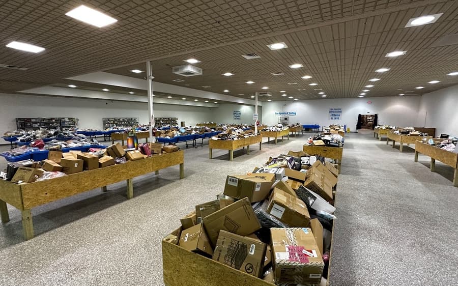 The Bin Store Columbia storefront