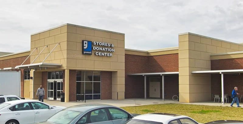 Goodwill Outlet Charlotte storefront