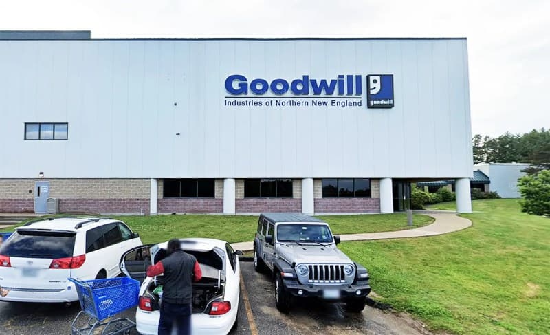 Goodwill Outlet Gorham storefront