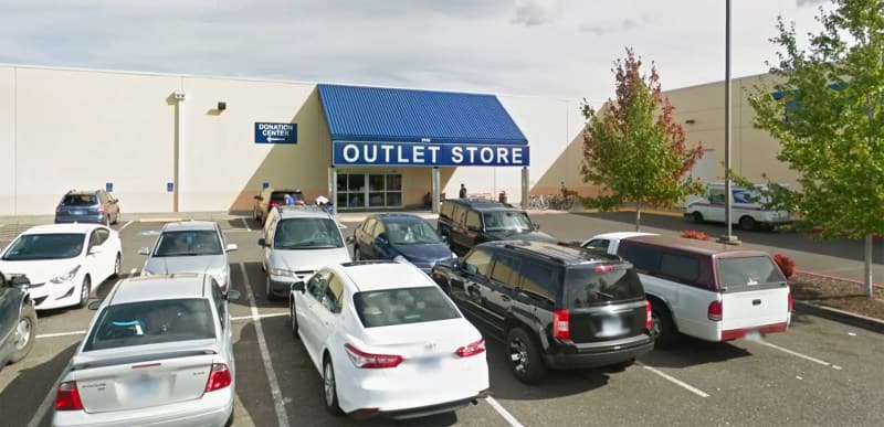 Goodwill Outlet Hillsboro storefront