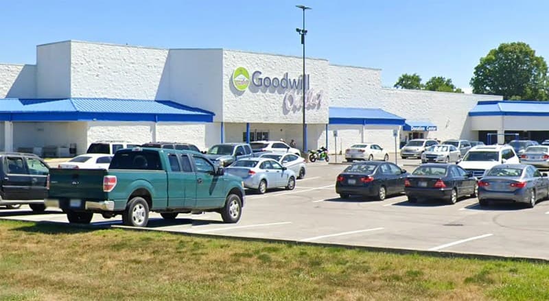 Goodwill Outlet Indianapolis - West Outlet storefront