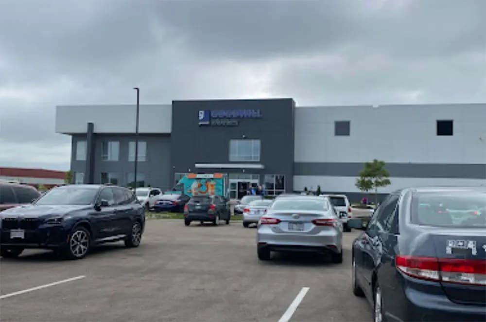 Goodwill Outlet Madison storefront