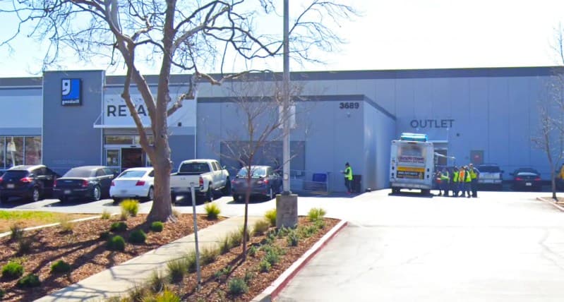 Goodwill Outlet Sacramento - Industrial Blvd storefront