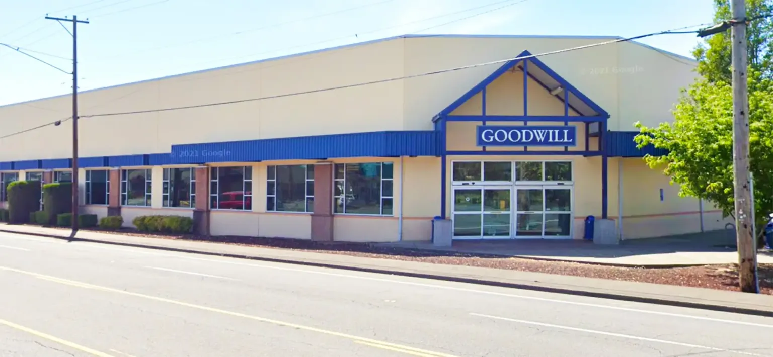Goodwill Outlet Salem storefront